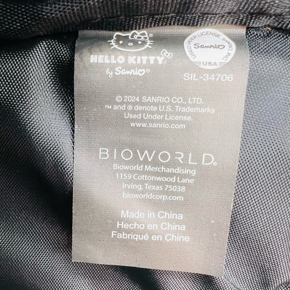 Hello Kitty Bioworld Red, White & Black Backpack NWOT - Picture 8 of 11